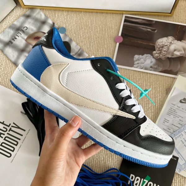Nike Air Jordan 1 Low Travis Scott