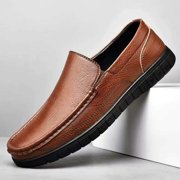 632692342_1571594697230231_3256723628372463401_n (1) Men’s Loafer